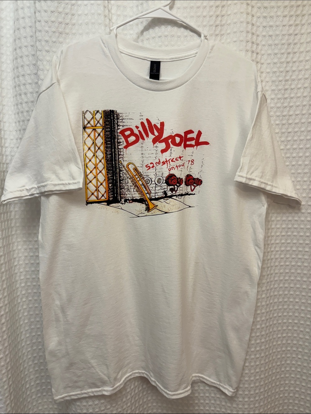 Gildan White Billy Joel Graphic Tee with Red & Gold Design